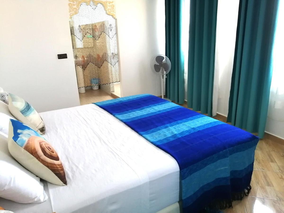 אפרטהוטל Sara House נאדור מראה חיצוני תמונה