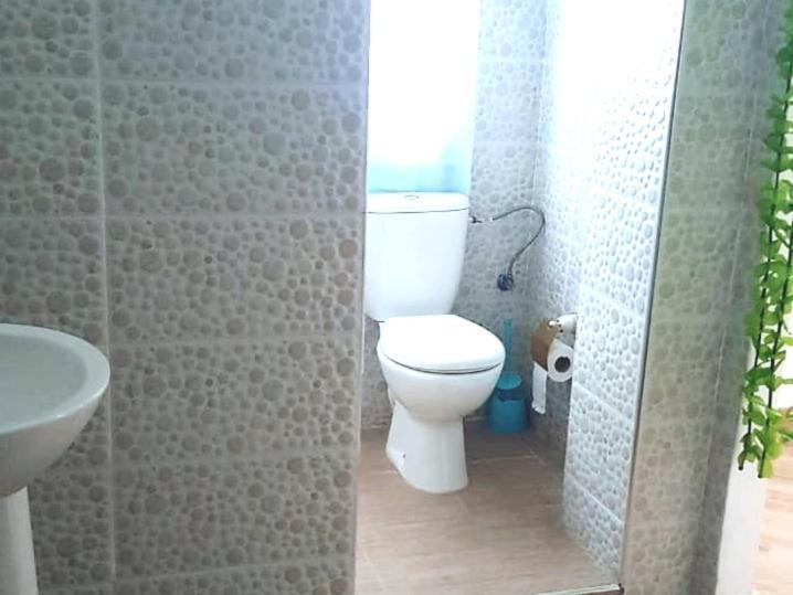 אפרטהוטל Sara House נאדור מראה חיצוני תמונה